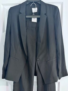 DKNY linen-silk like Black suit with sheer back and taper leg size 2